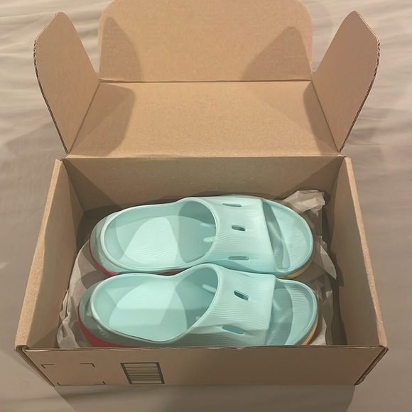 Hoka Ora Cloudless RARE - Picture 7 of 8